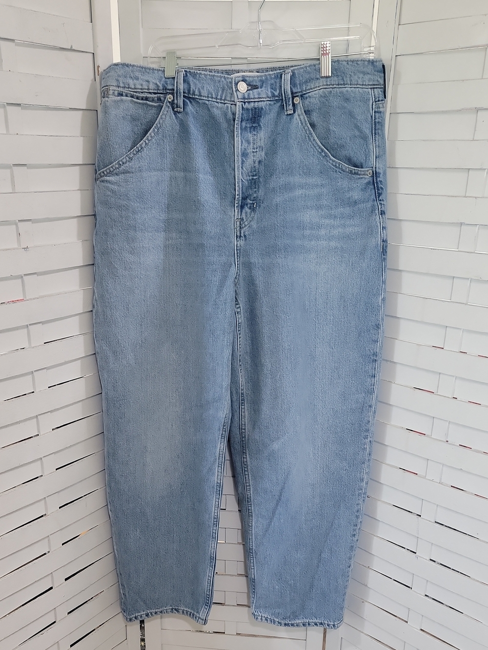 Banana Republic Light Wash Rigid Bow High Rise Button Fly Jeans Size 32